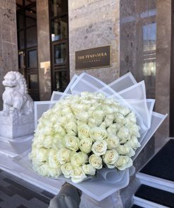 101 White Roses