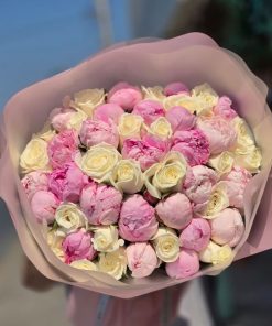 Peony & Rose Delight