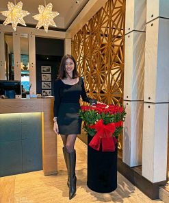 Giants of Love 200 Roses